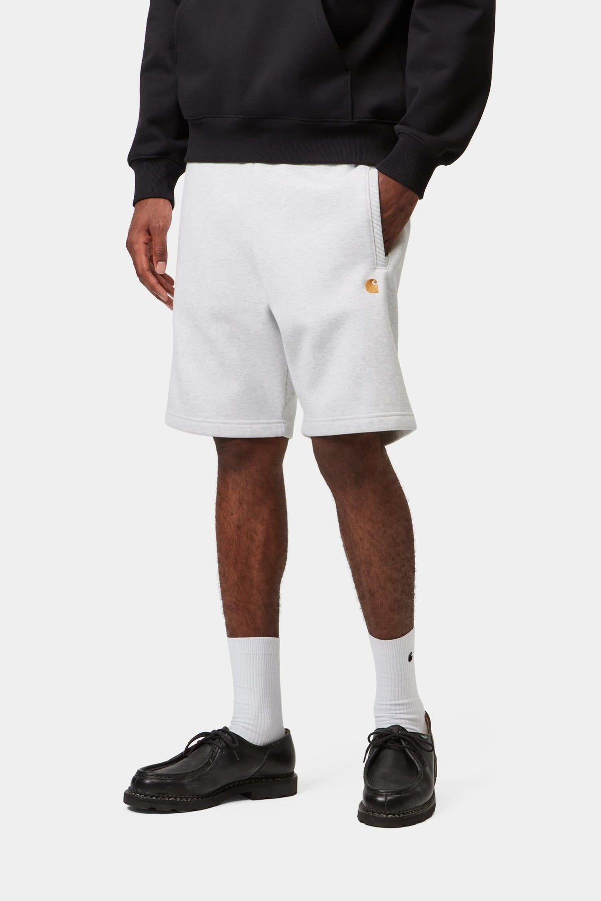Chase Sweat Short - Carhartt WIP Best Seller
